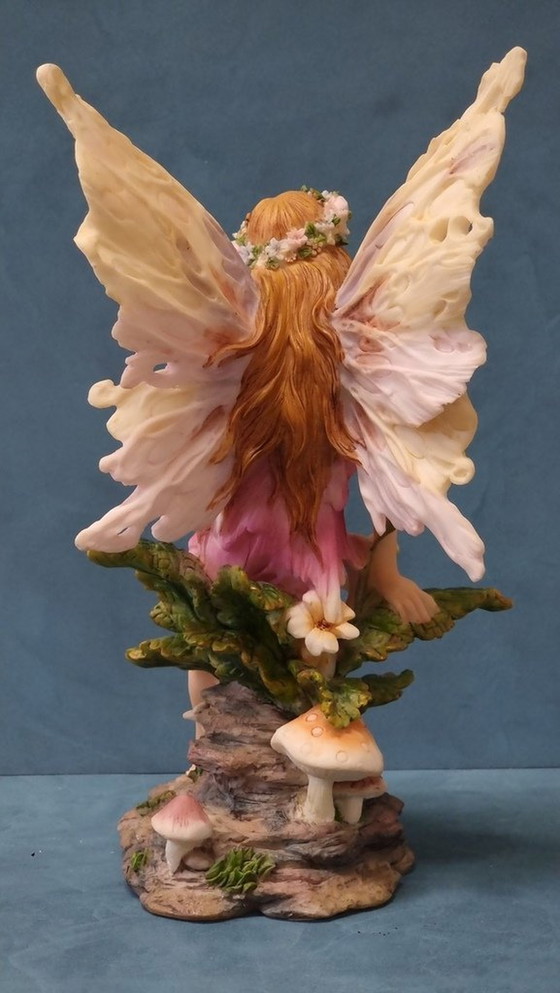 Image 1 of 2032 Beautiful Statue Of A Fairy