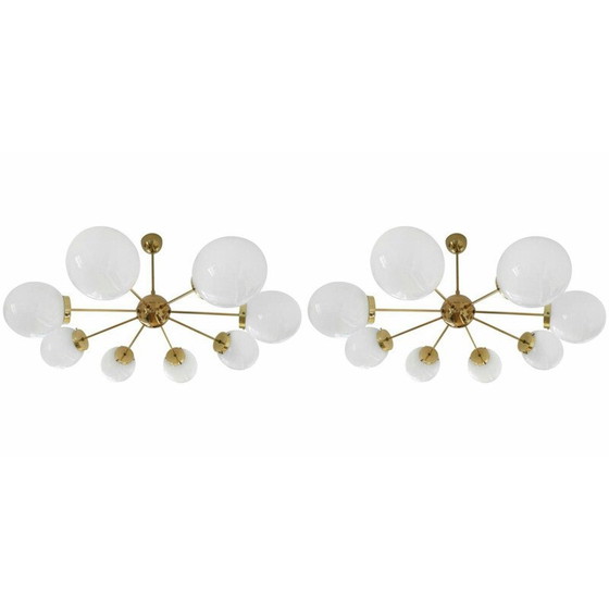 Image 1 of Coppia di lampadari vintage in vetro opalino e ottone, 1960