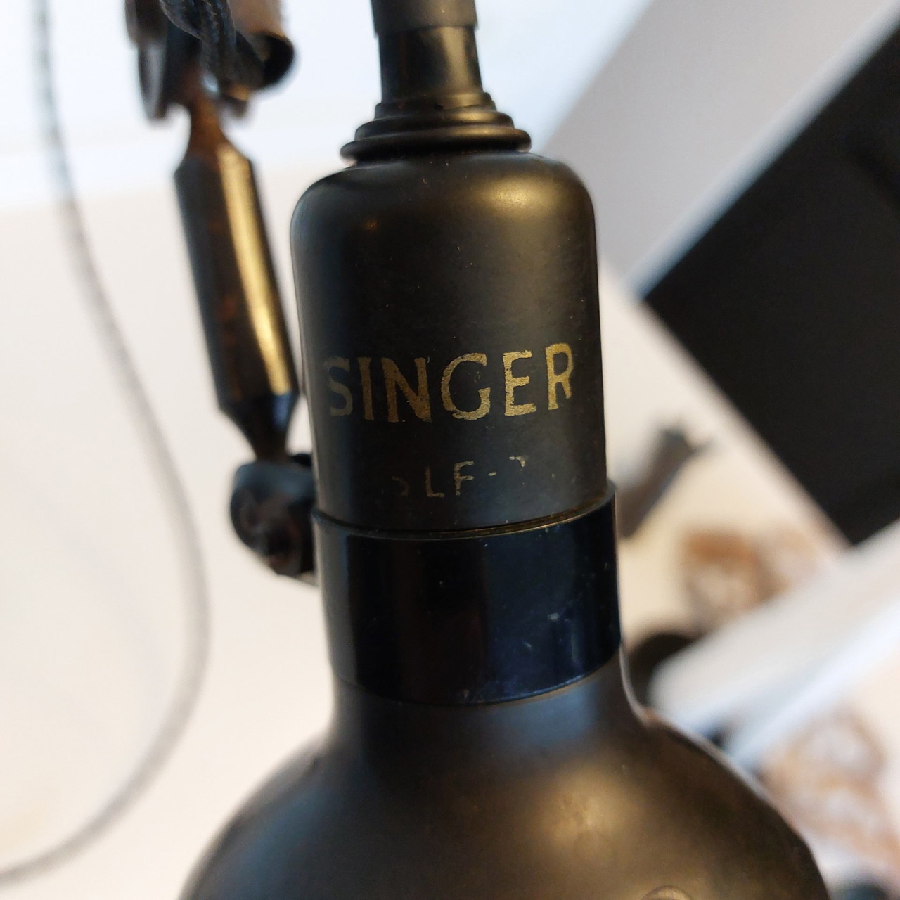 Singer SLF 3 lamp | €245 | Whoppah