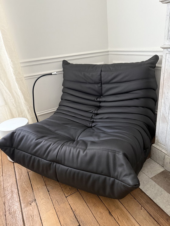 Image 1 of Conjunto Togo de Ligne Roset en piel de becerro negra mate