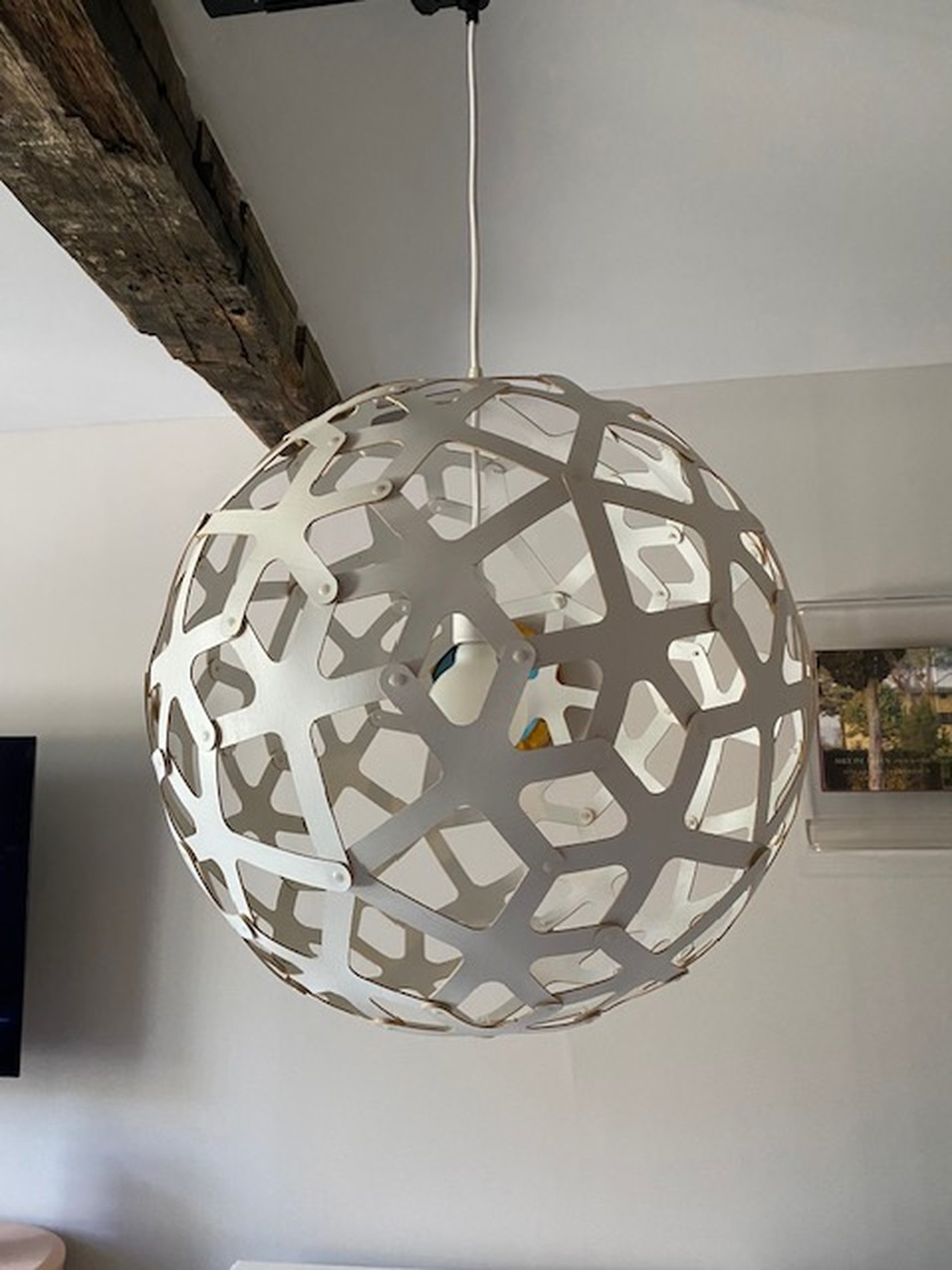 Pendant lamp model Coral 60 white/ white David Trubridge design | €295 |  Whoppah, image size:1280x1706