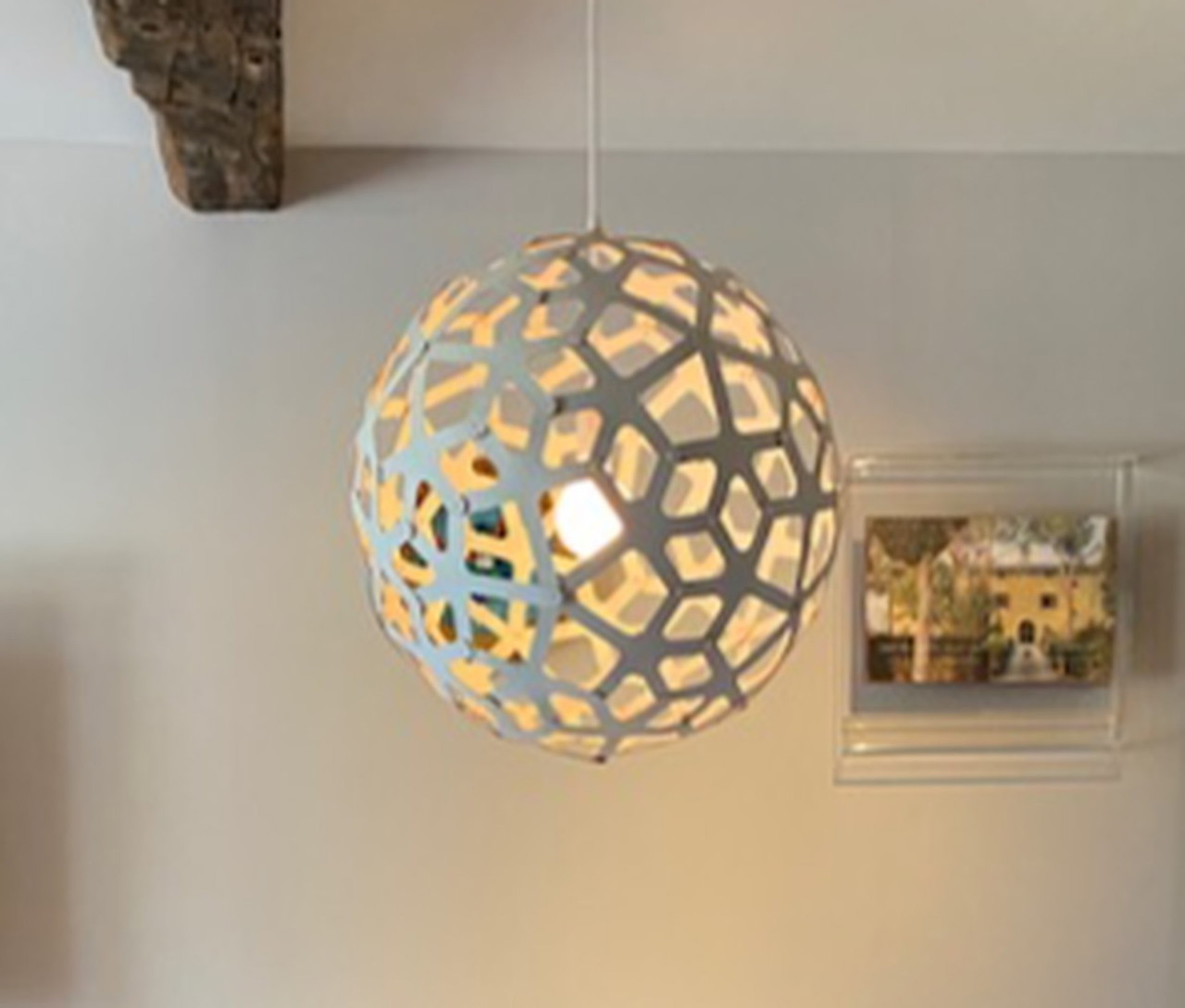 Pendant lamp model Coral 60 white/ white David Trubridge design | €295 |  Whoppah, image size:1280x1089