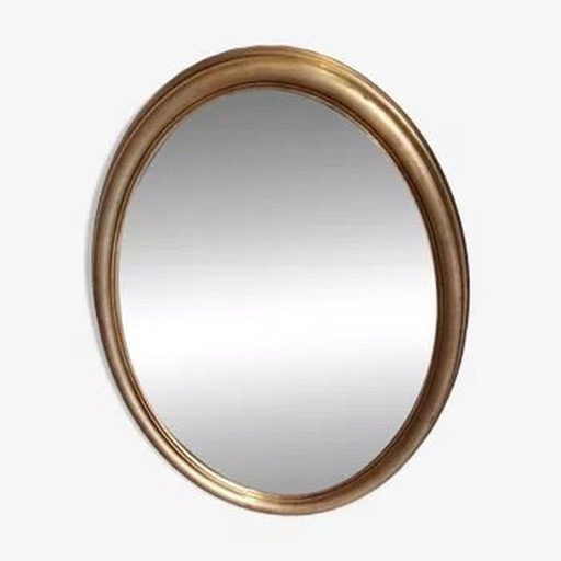 Large And Elegant Oval Golden Mirror With Beveled Glass