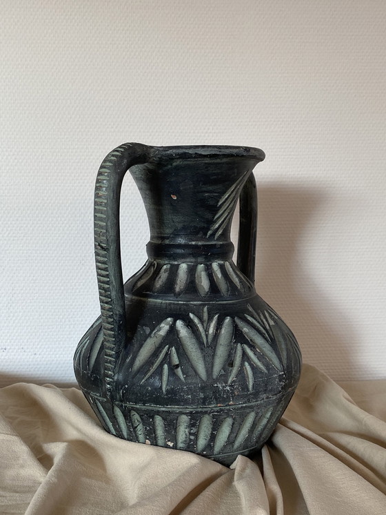 Image 1 of Vaso brutalista in ceramica d'epoca