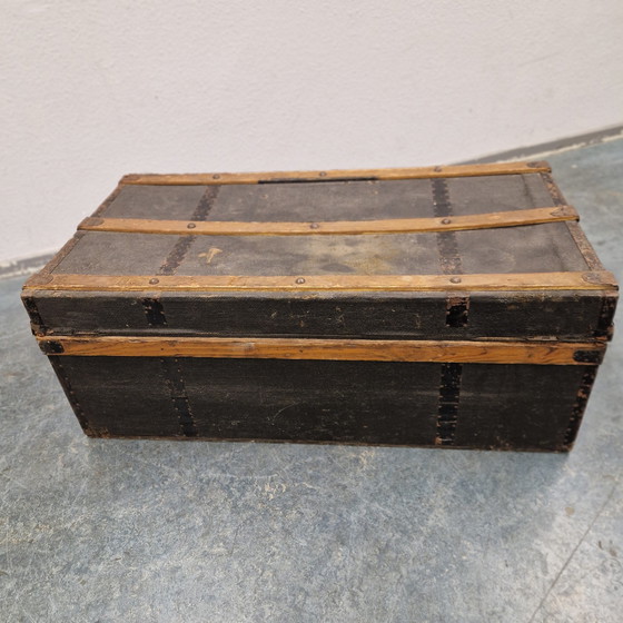 Image 1 of Antique Cabin Box Toy Chest