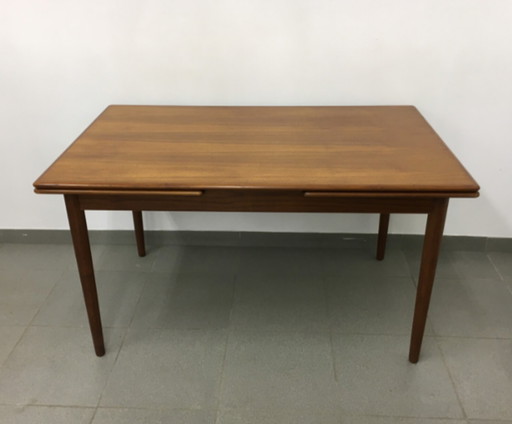 Mid-Century design Farstrup Danish design dining table, 1960’s