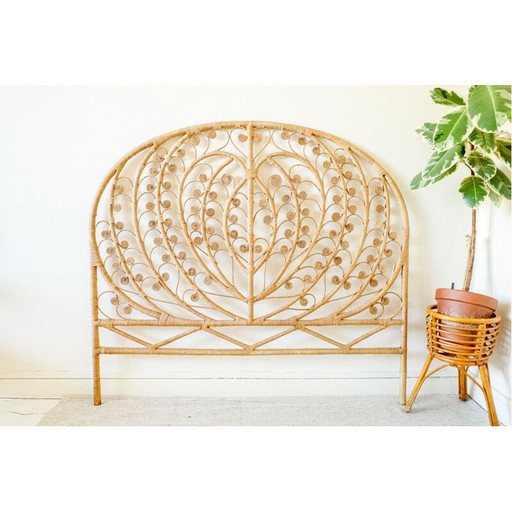 Vintage wicker "peacock heart" headboard, 1960