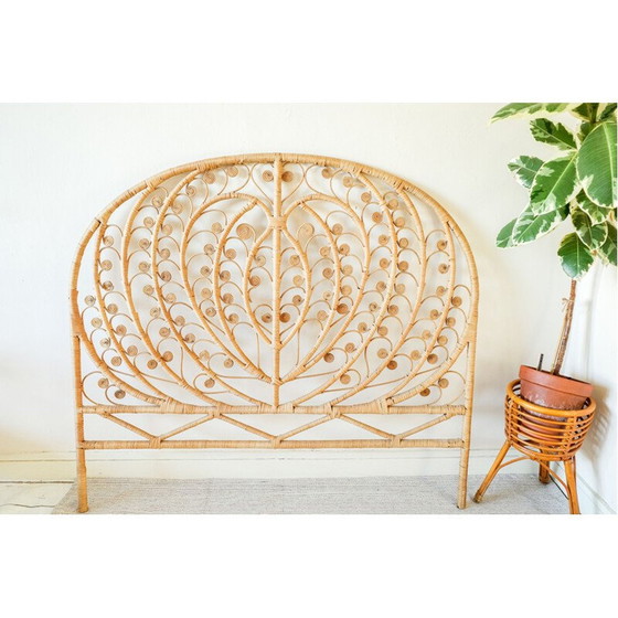 Image 1 of Vintage wicker "peacock heart" headboard, 1960