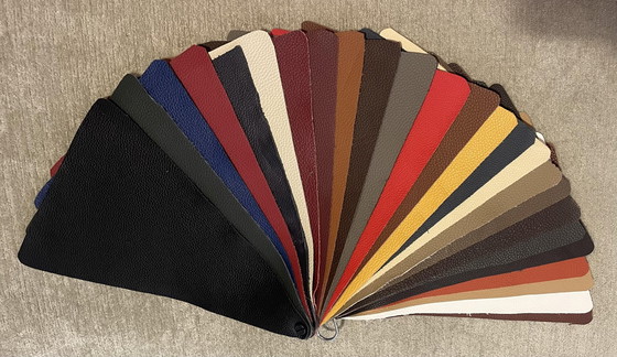 Image 1 of Poltrona relax The Future Semira Leather