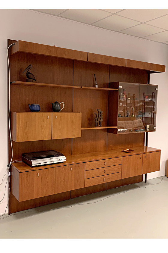 Image 1 of Vintage wall unit with cove lighting