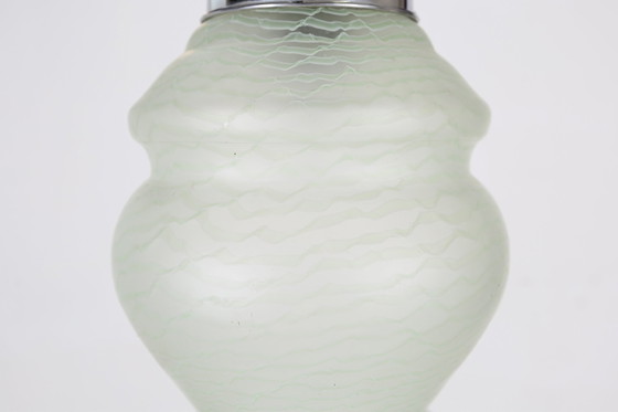 Image 1 of Lampada a sospensione Art Déco francese con paralume in vetro verde, 1940