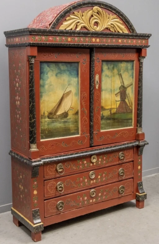 Hindelooper Cabinet 19th Century.