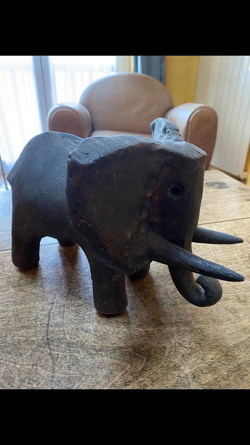 Dominique Pouchain, Elephant