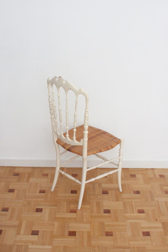 Image 1 of Chaise légère en bois Chiavari