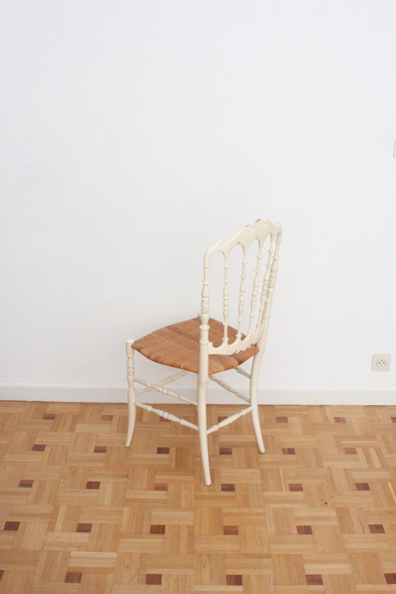 Image 1 of Chiavari lightweight wooden chair