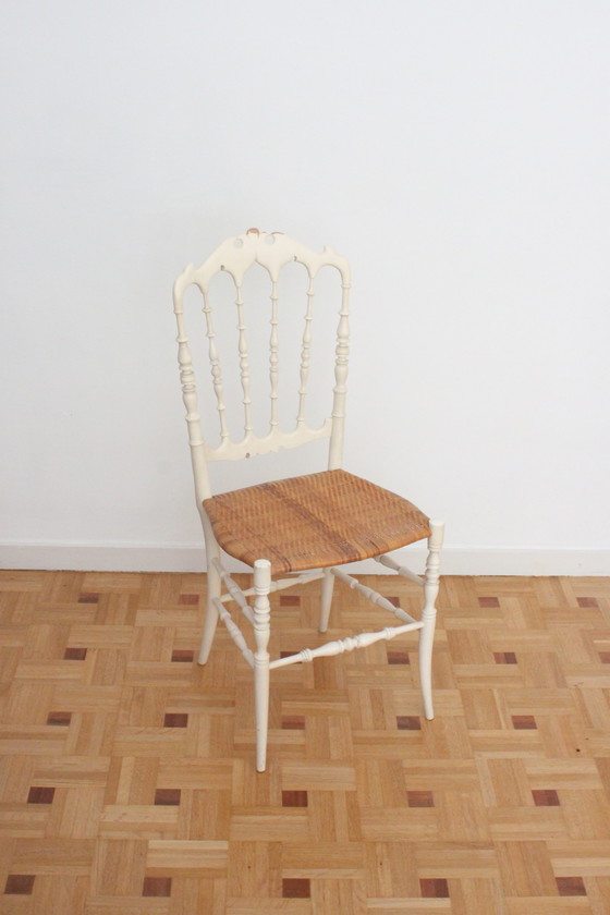 Image 1 of Chiavari lightweight wooden chair