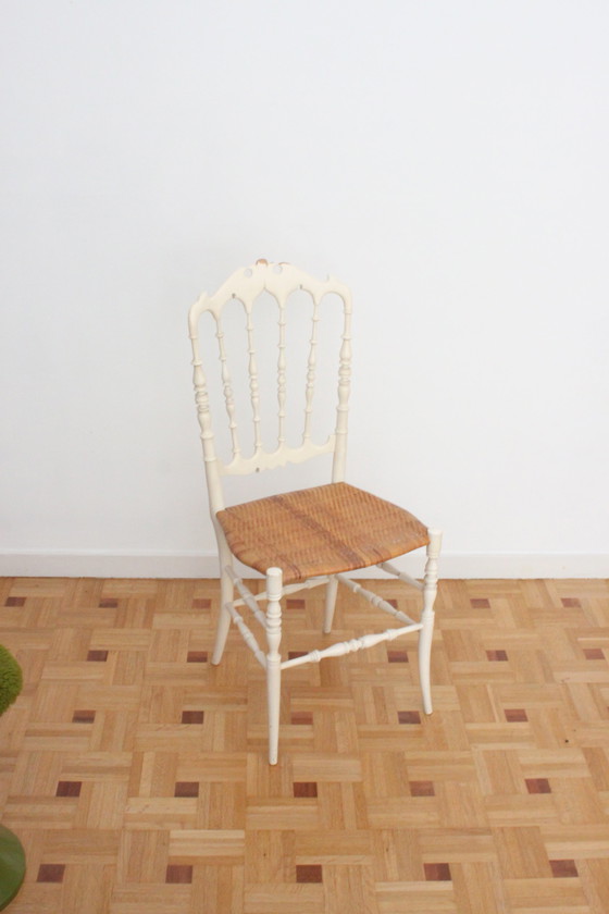 Image 1 of Chaise légère en bois Chiavari