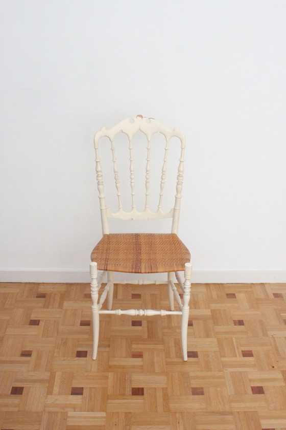 Image 1 of Chiavari lightweight wooden chair