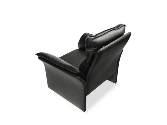 Image 1 of Three-point Scala armchair leather black