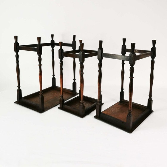 Image 1 of Vintage nesting tables in walnut wood, England 1920