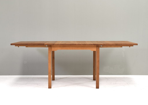 Table de salle à manger scandinave en chêne - circa 1970-80