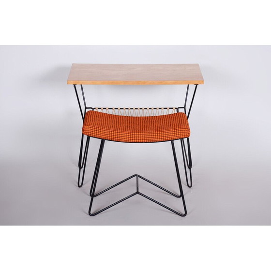 Image 1 of Mesa auxiliar de madera de haya de mediados de siglo, década de 1950