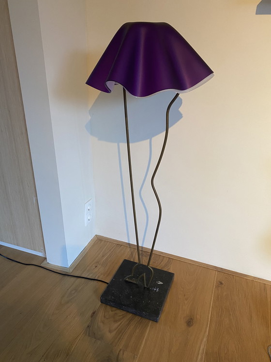 Image 1 of 'Le Leg' lamp by Ronald Slabbers