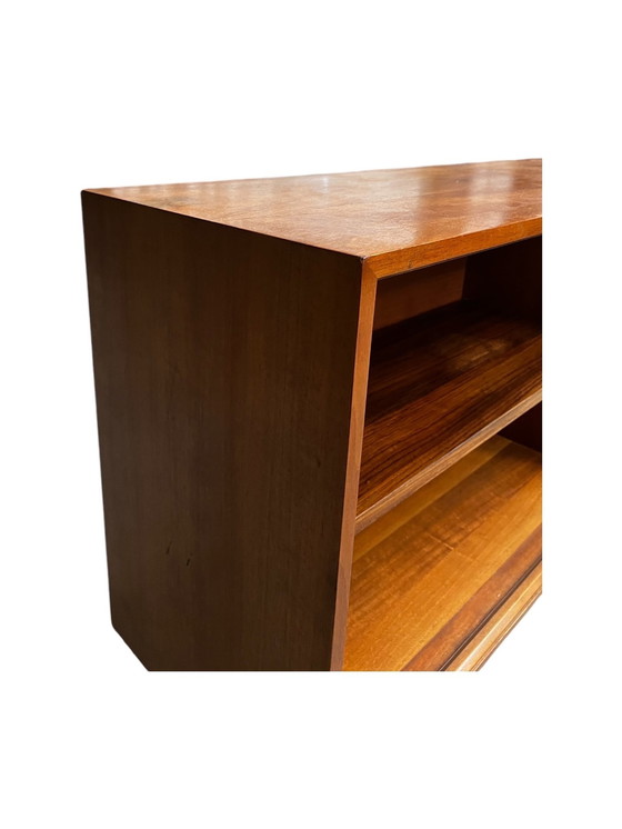 Image 1 of Shelf cabinet