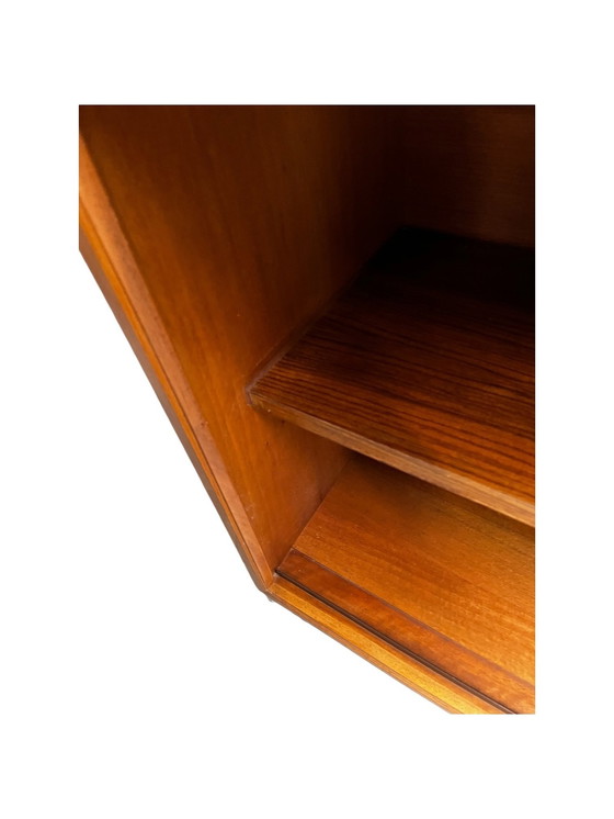 Image 1 of Shelf cabinet