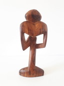 Sculpture en teck vintage des années 70 Le Penseur
