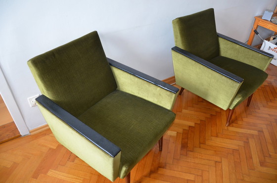 Image 1 of Sofá de mediados de siglo con un sillón