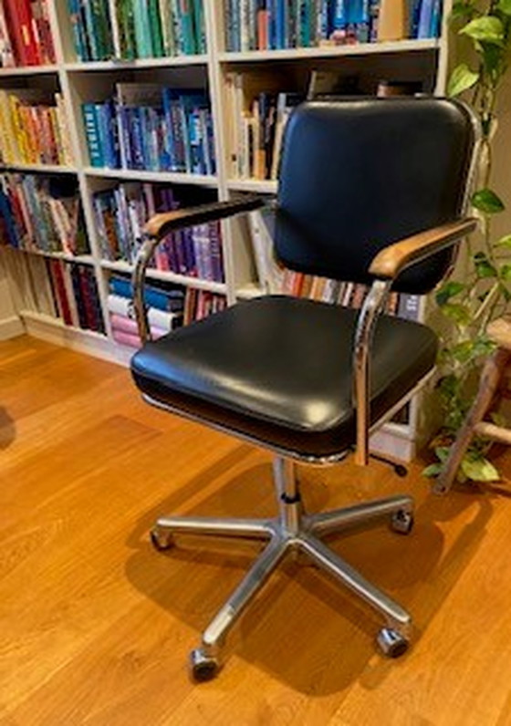 Image 1 of L&C Stendal office chair Bauhaus collection