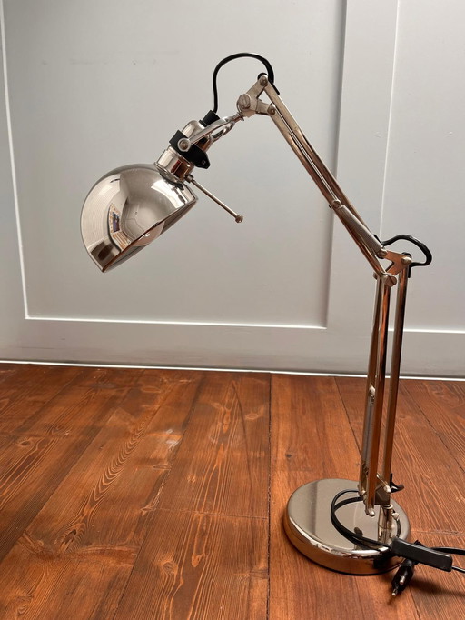 Lampe de bureau chromée