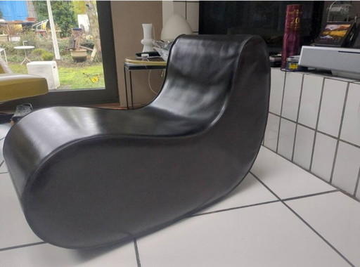 Kundalani Leather Armchair / Heater