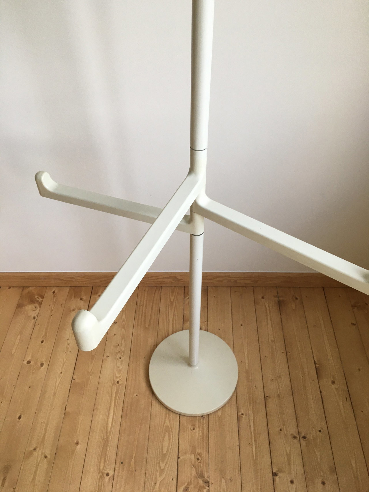 Makio Hasuike for Gedy coat rack | €125 | Whoppah