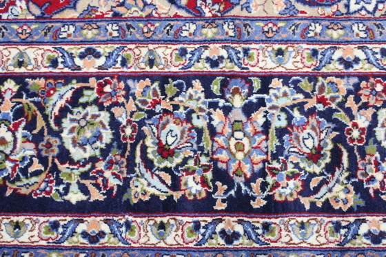 Image 1 of Original hand-knotted Persian carpet Isfahan Fine 423 X 294 Cm Top condition