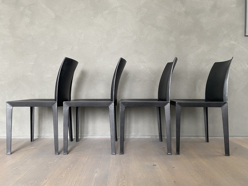 4x Black Leather Lola Chairs From Poltrona Frau