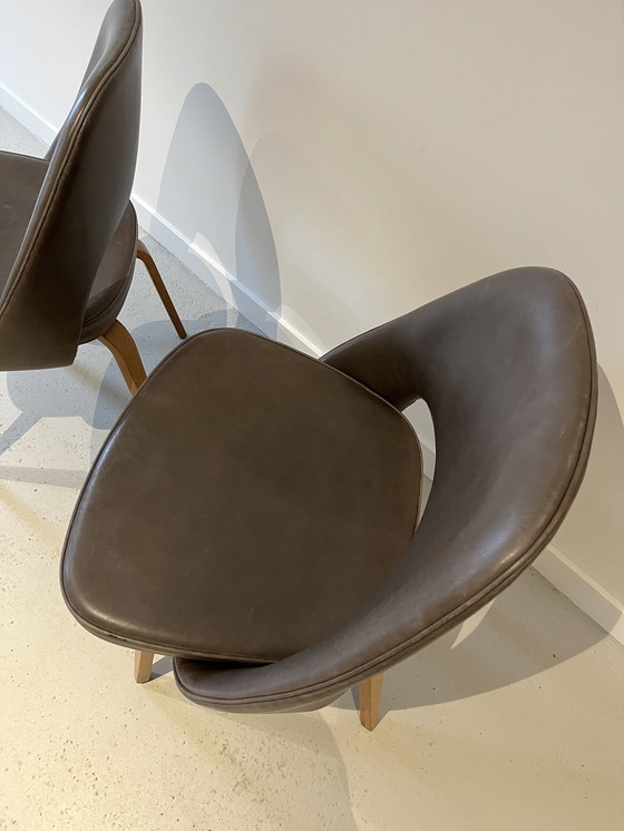 Image 1 of Pair Eero Saarinen For Knoll Dining Chairs Leather And Oak