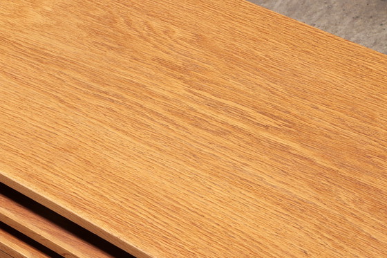 Image 1 of Vintage Deense Tv-Kast - Design moderno di metà secolo