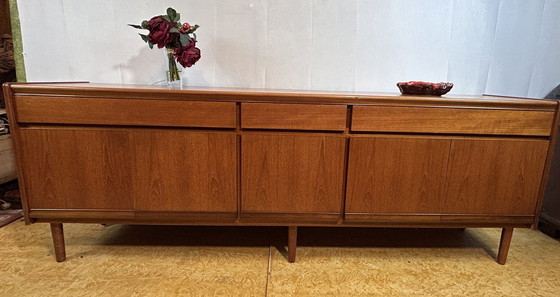 Image 1 of Credenza lunga in teak vintage retrò di metà secolo di William Lawrence, 1960