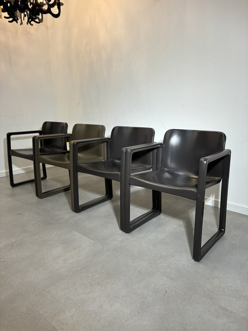 Set of 4 chairs “Kembo”