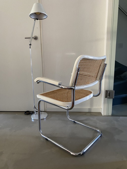 Cesca Chair White With Armrests