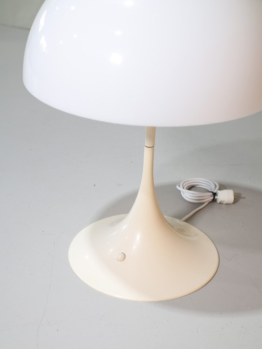 Lampe de table Panthella Louis Poulsen Verner Panton