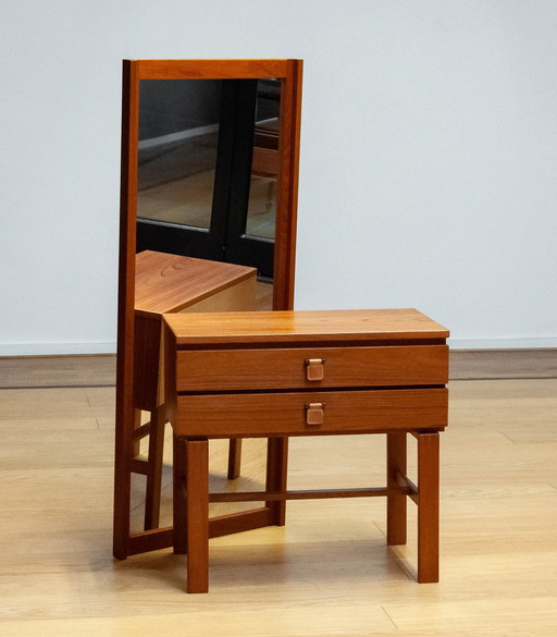 Frö Sigurd Göransson mirror + chest of drawers