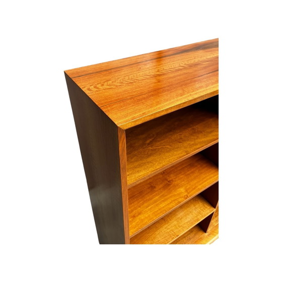 Image 1 of Shelf cabinet