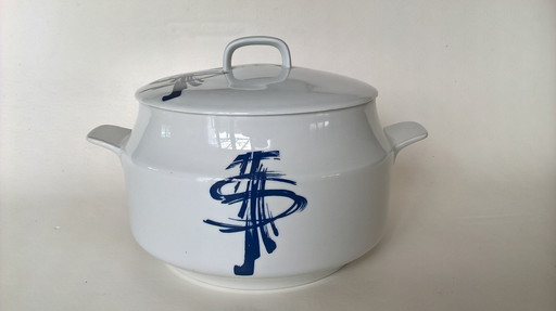 Mahjong" Sfp Porcelain Soup Tureen From Berry