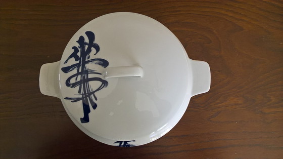 Image 1 of Mahjong" Sfp Porcelain Soup Tureen From Berry