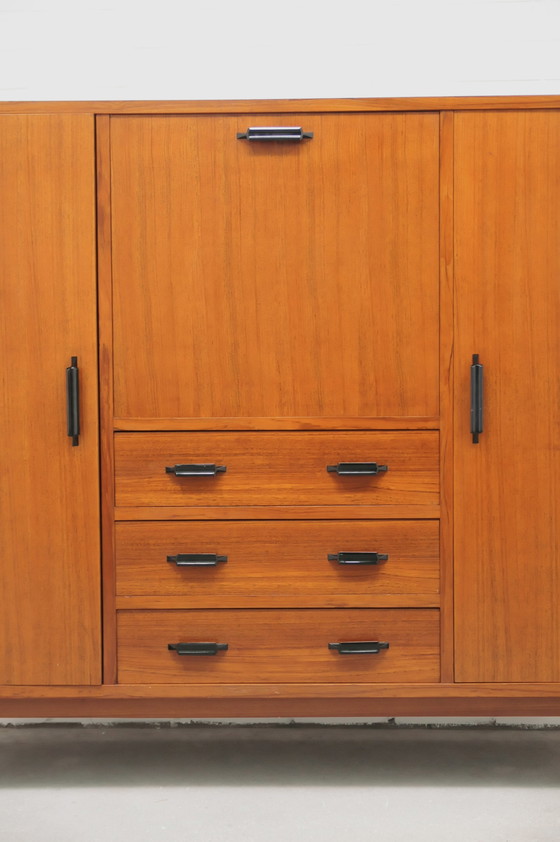 Image 1 of vaisselier vintage buffet haut