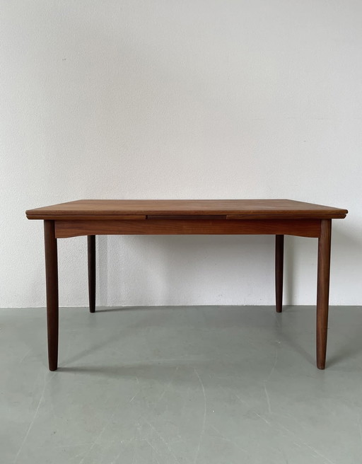 Danish extendable dining table