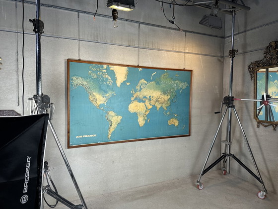 Image 1 of Mappa vintage XXL delle vie aeree Air France - anni '70